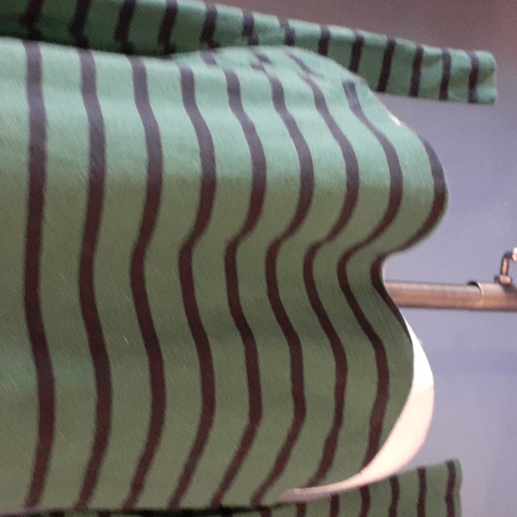 A.l.C women pullover top size small - Picture 3 of 11